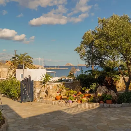 Apartmán Coral Karavostasis (Folegandros)