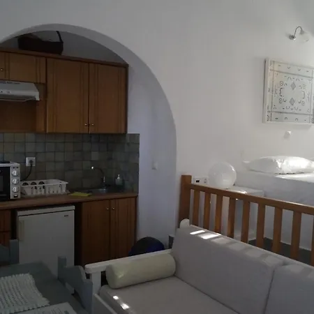 Apartment Coral Karavostasis (Folegandros)