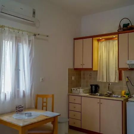 Coral Apartment *